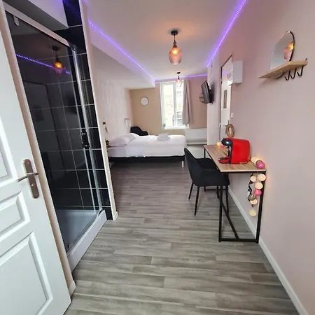 Apartment Ng Suitehome - Lille I Centre I 121 - Pastel - Netflix - Wifi *